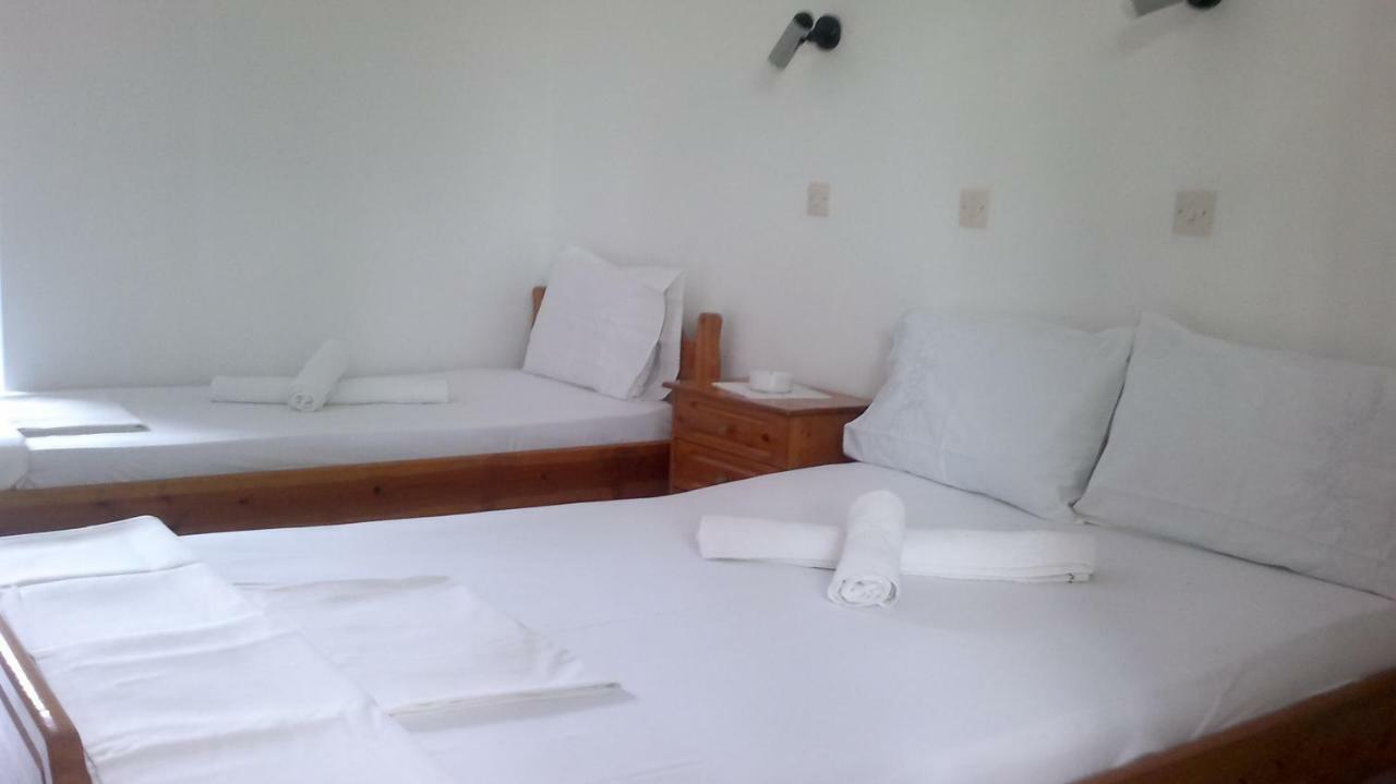 Hôtel Faidrahouse à Alikí Extérieur photo