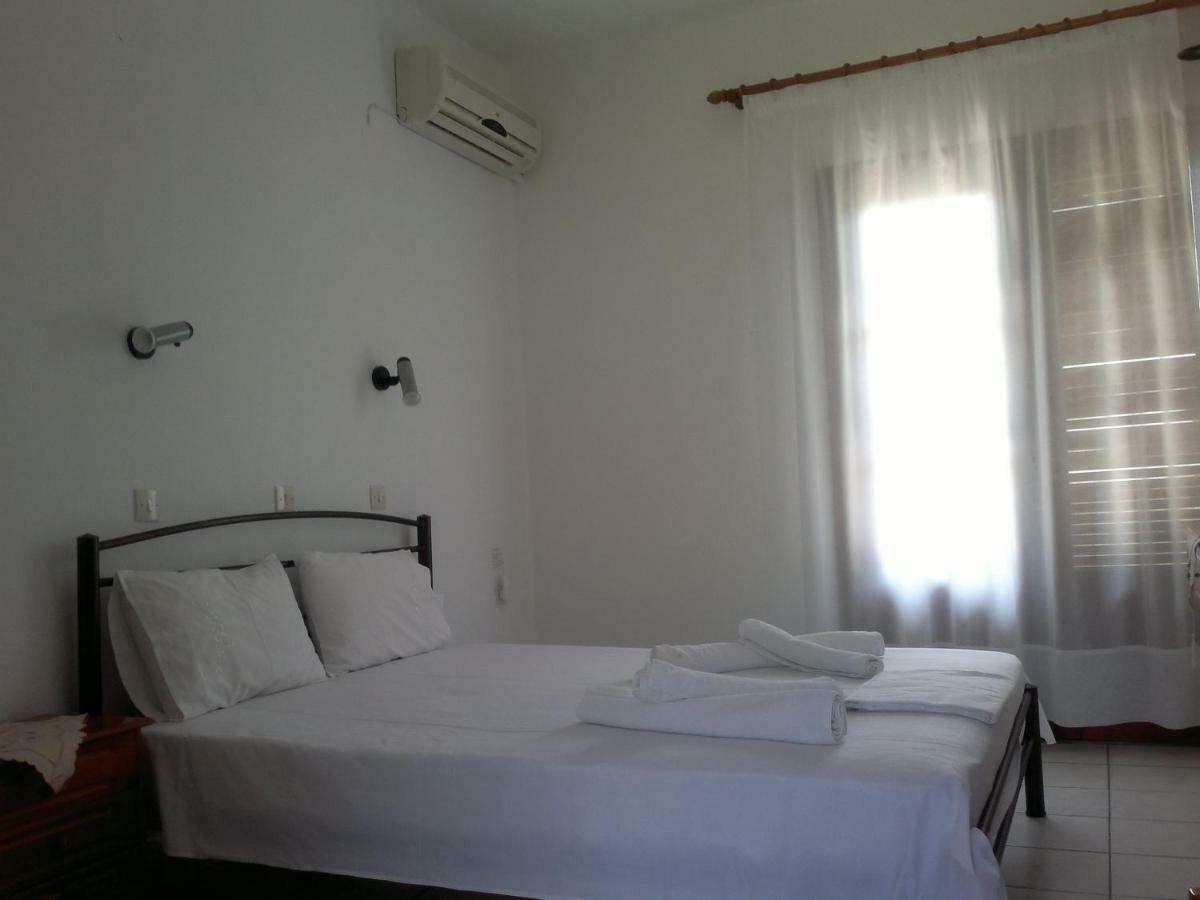 Hôtel Faidrahouse à Alikí Extérieur photo